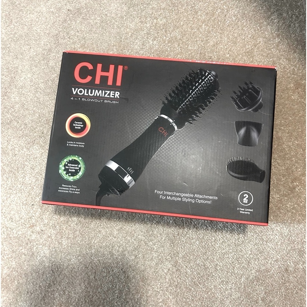 CHI 4 in 1 volumizing blow out brush